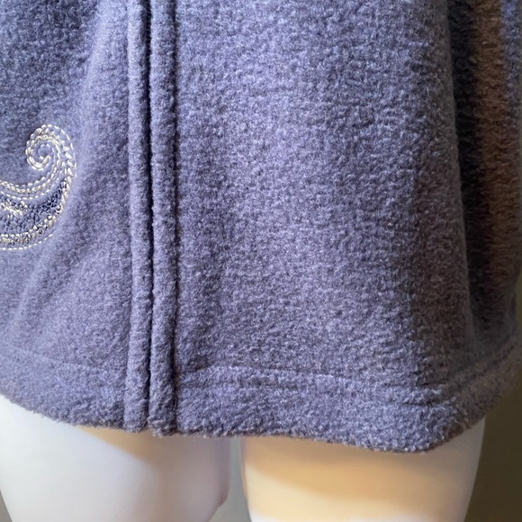 NWT Croft & Barrow Paisley Blue Embroidered Fleece, Sherpa Collar Zip Vest - Picture 13 of 15